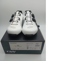 Zapatillas Northwave REVOLUTION WIDE BLANCO-NEGRO