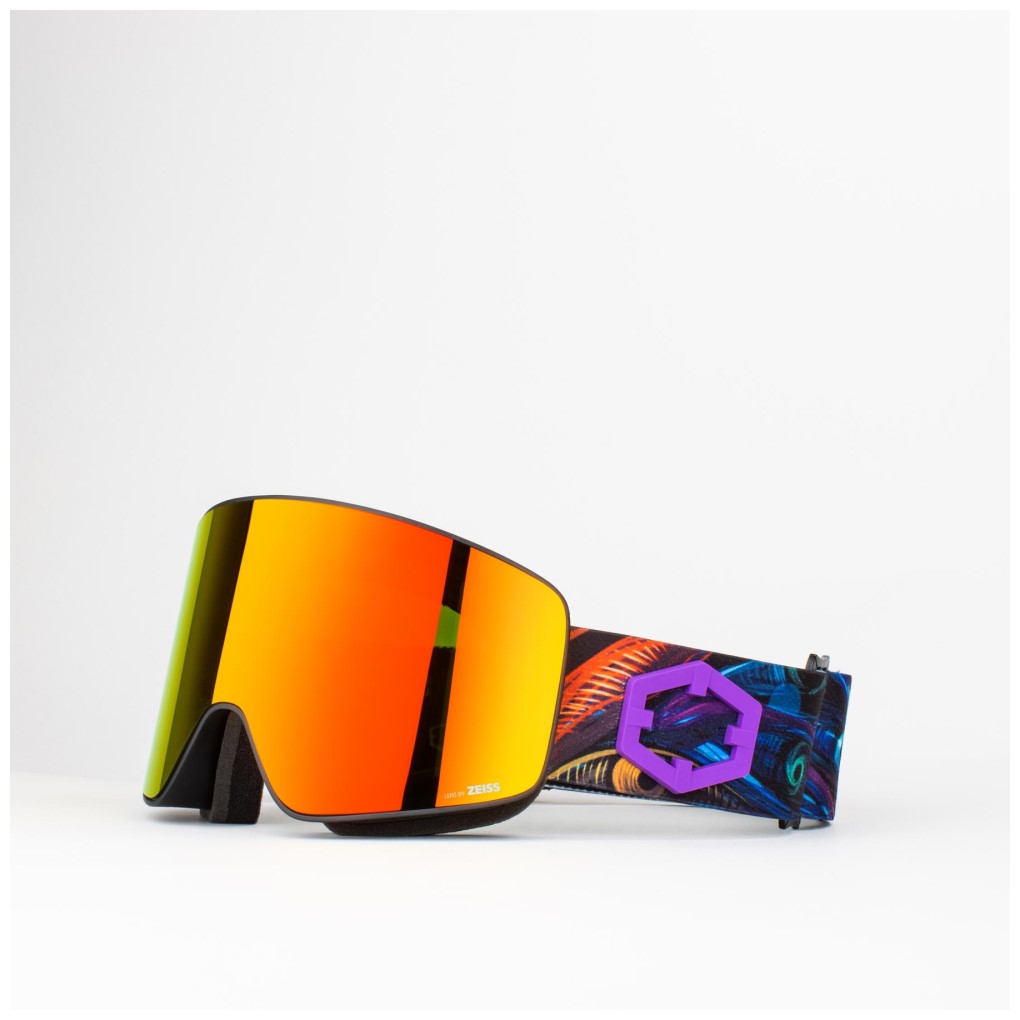 M�scara Esqu� Out Of Void Nightmare Red MCI