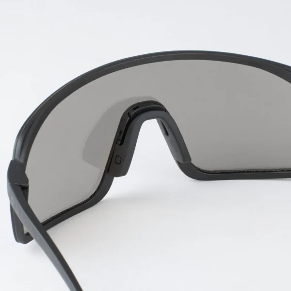 Gafas Deportivas Out Of Rams Logo Negro Lente Smoke