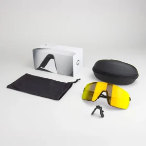 Gafas Deportivas Out Of Rams Logo Negro Lente Gold24 MCI
