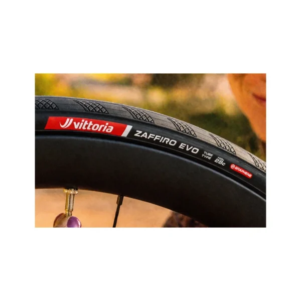 Cubierta carretera Vittoria Zaffiro EVO V 700x28c Plegable